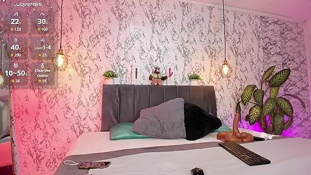 aihnoa split online show from October 2025 12:28:02 PM