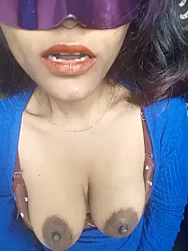 REVA DARLING online show from November 2025 04:36:01 AM