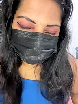 NOORA-GIRL online show from November 2025 11:31:01 PM