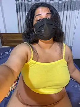 NOORA-GIRL online show from May 2026 01:01:01 AM