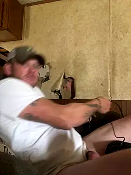 Snapshot of curvedcock8666 chatting on November 2025 04:24:01 PM curvedcock8666 online show from November 2025 04:24:01 PM