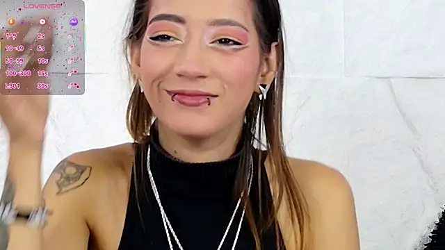 zorravioletta1 online show from September 2025 12:49:02 PM