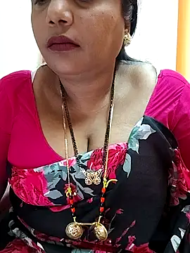 Snapshot of Swapna_143 chatting on December 2024 05:10:02 AM Swapna 143 online show from December 2024 05:10:02 AM
