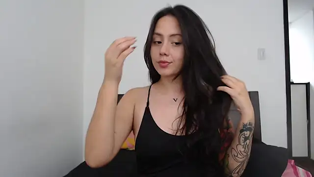 rebecca collin online show from November 2025 04:07:01 PM