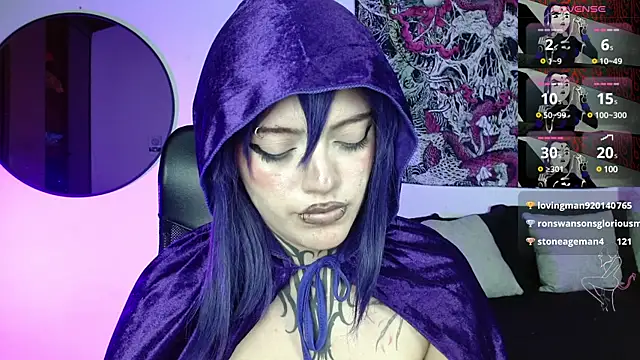 Snapshot of LilithMadness chatting on January 2025 09:13:01 AM LilithMadness online show from January 2025 09:13:01 AM