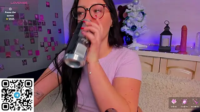 Kruela Eva online show from December 2024 11:34:02 PM