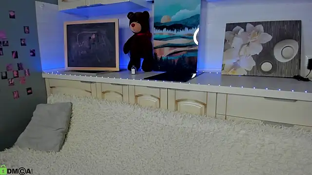 Kruela Eva online show from November 2025 11:49:02 PM