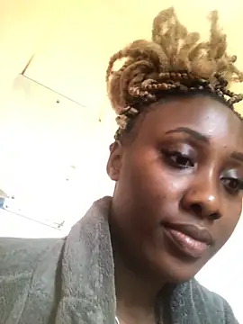 Snapshot of Lola_kims chatting on December 2024 10:44:02 AM Lola kims online show from December 2024 10:44:02 AM