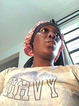 Lola kims online show from March 2026 12:19:02 PM