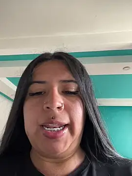 Devilsweet17 online show from May 2026 05:39:01 PM