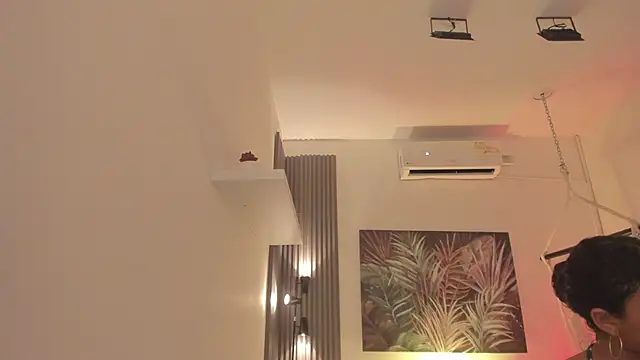 emma alice  online show from November 2025 12:05:02 PM