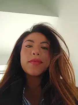 Snapshot of Karen_San_Miguel chatting on June 2026 08:14:02 PM Karen San Miguel online show from June 2026 08:14:02 PM