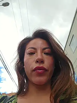 Snapshot of Karen_San_Miguel chatting on July 2026 07:43:01 PM Karen San Miguel online show from July 2026 07:43:01 PM