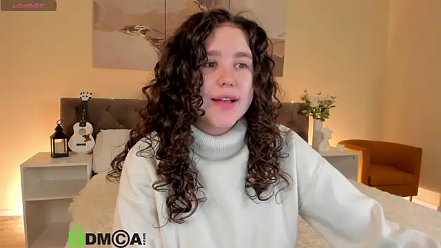 Ariella Sol online show from October 2025 01:03:01 AM