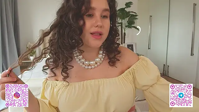 Ariella Sol online show from January 2026 07:08:01 PM