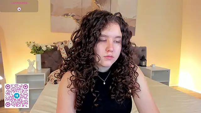 Ariella Sol online show from June 2026 01:11:01 AM