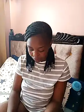 pretty-eyes23 online show from December 2024 05:40:02 AM