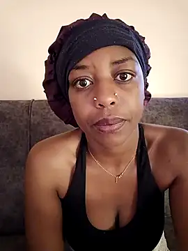 pretty-eyes23 online show from January 2025 04:15:01 AM