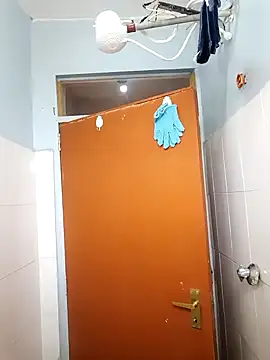 pretty-eyes23 online show from February 2025 12:02:02 PM