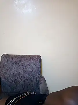 pretty-eyes23 online show from February 2025 10:21:02 AM