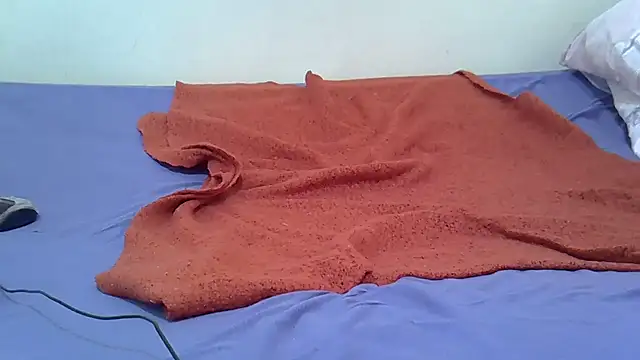 pretty brina online show from April 2026 01:19:01 PM