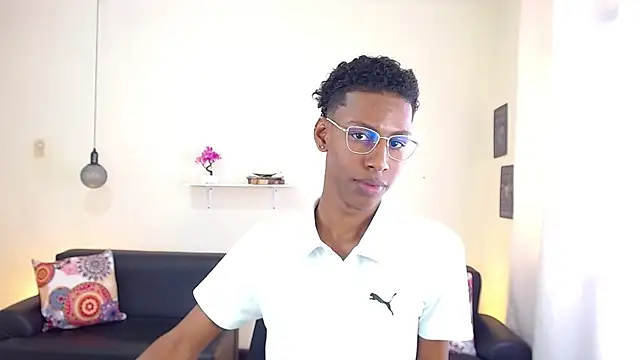 maiki18  online show from February 2025 04:55:01 PM