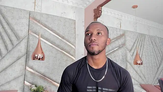 JamesParck online show from February 2025 03:26:01 PM