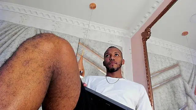 JamesParck online show from March 2025 06:42:01 PM