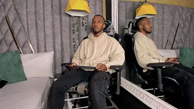 JamesParck online show from March 2026 11:43:01 PM