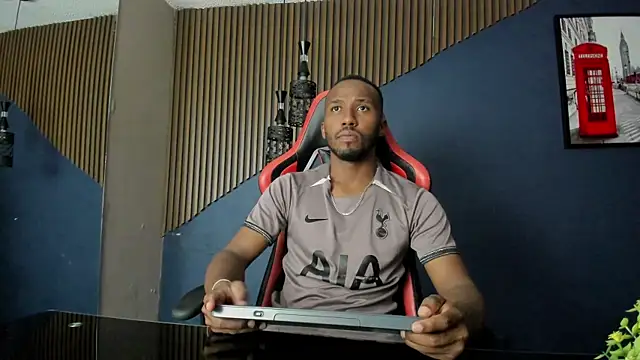 JamesParck online show from March 2026 12:26:01 AM