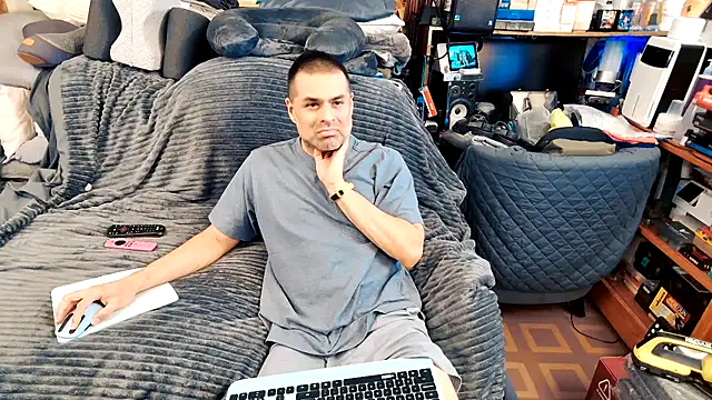 ClampMaster online show from October 2025 03:27:01 AM