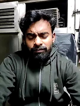 Snapshot of rayhan085 chatting on December 2024 08:28:02 PM rayhan085 online show from December 2024 08:28:02 PM