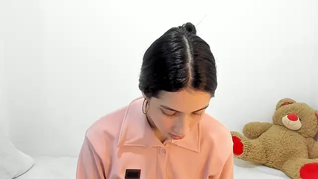 Snapshot of ericbana__ chatting on February 2025 03:58:02 AM ericbana   online show from February 2025 03:58:02 AM