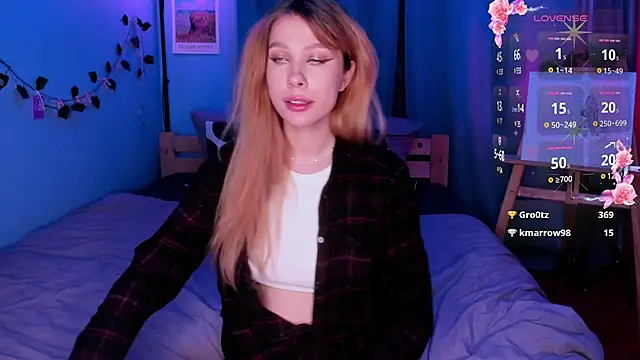 Snapshot of tenderdreams chatting on January 2025 05:32:01 PM tenderdreams online show from January 2025 05:32:01 PM