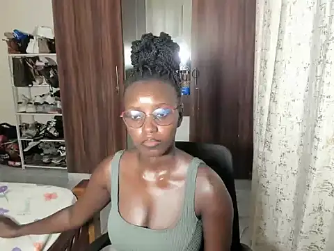Snapshot of supa_queen254 chatting on June 2026 03:51:02 AM supa queen254 online show from June 2026 03:51:02 AM