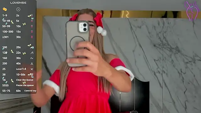 Victtoria Parker online show from December 2025 01:39:02 PM