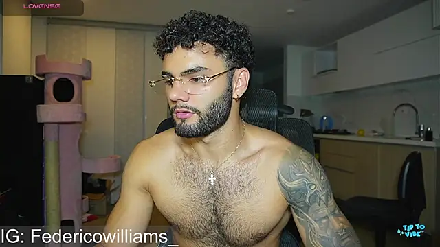 Snapshot of Derek_w chatting on December 2024 10:16:02 AM Derek w online show from December 2024 10:16:02 AM