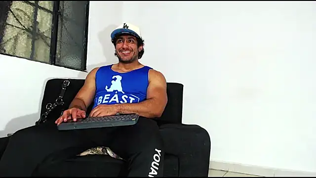 willian m777 online show from February 2025 04:03:02 AM