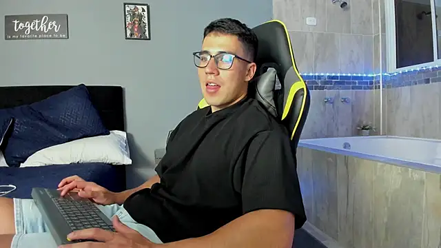 owengray2n online show from February 2025 04:18:02 AM