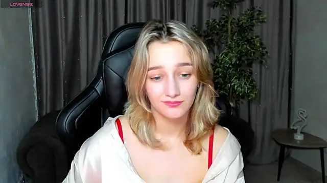 Sinty Noria online show from January 2025 07:15:01 AM