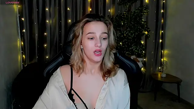 Sinty Noria online show from February 2025 01:03:02 AM