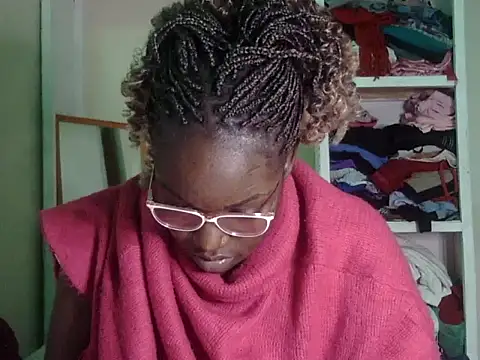 Sexy racy rebel  online show from November 2025 08:35:02 PM