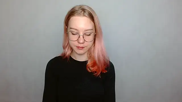 Snapshot of cindi_hot chatting on December 2024 09:40:02 AM cindi hot online show from December 2024 09:40:02 AM