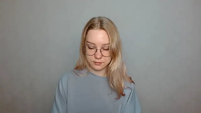 Snapshot of cindi_hot chatting on January 2025 09:16:02 AM cindi hot online show from January 2025 09:16:02 AM