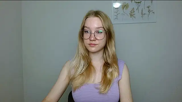 Snapshot of cindi_hot chatting on September 2025 09:12:02 AM cindi hot online show from September 2025 09:12:02 AM