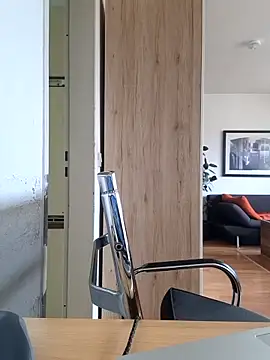 Snapshot of Milkasahne64 chatting on September 2025 12:51:01 PM Milkasahne64 online show from September 2025 12:51:01 PM