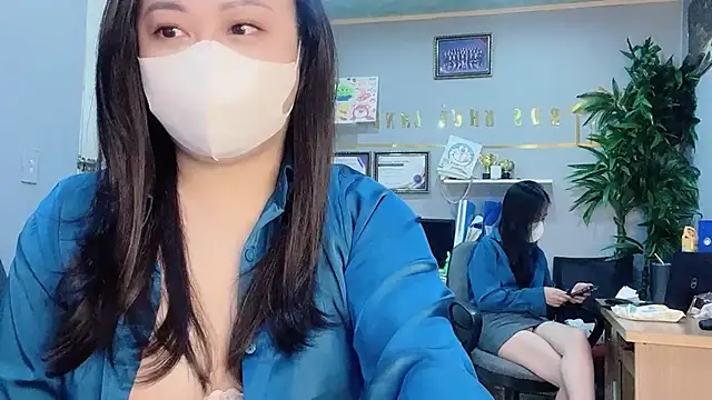 Bamboo Swetie online show from December 2024 03:11:02 PM