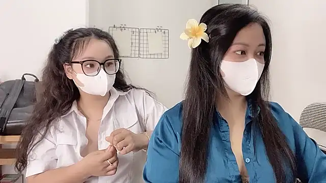 Bamboo Swetie online show from November 2025 03:00:02 PM