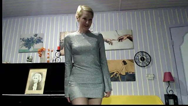 Marquise555 online show from February 2026 03:05:01 PM