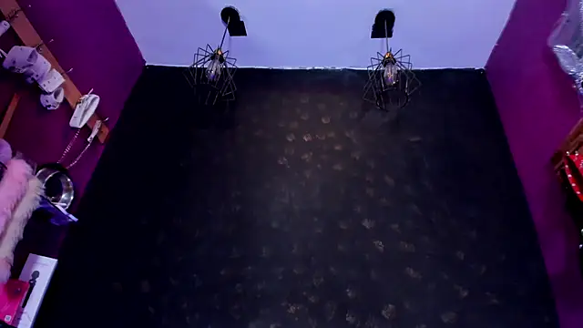 Alexa Slave online show from November 2025 07:34:01 PM